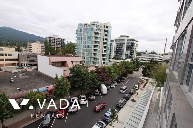 Photo du bâtiment - CentreView 1 Bedroom Apartment For Rent 50...