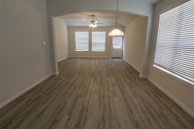 Foto del edificio - 17130 Cory Cornel Ln