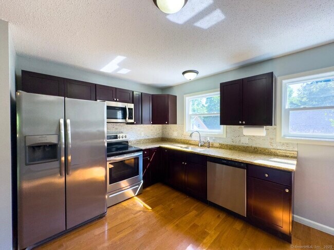 Foto del edificio - 333 Hillside Ave