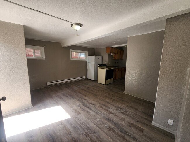 Foto del edificio - 1042 N Clarkson St