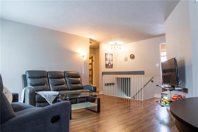 Building Photo - 626 Kenaston Blvd