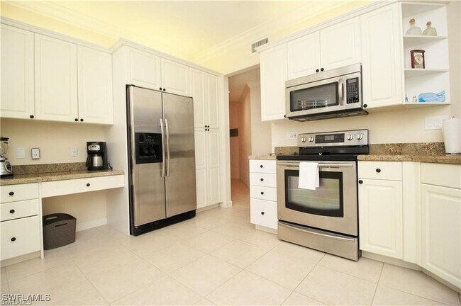 Building Photo - 2449 Ravenna Blvd
