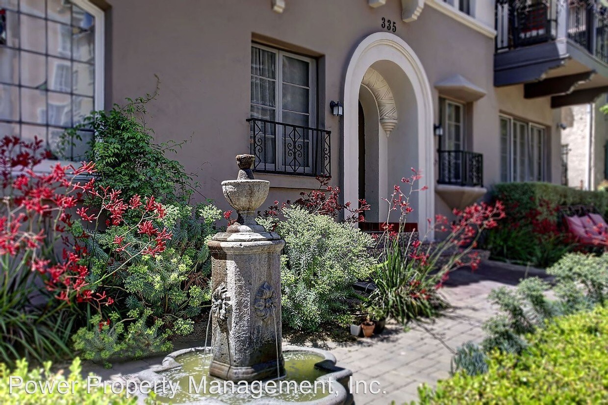 Foto principal - 335 S Cloverdale Ave