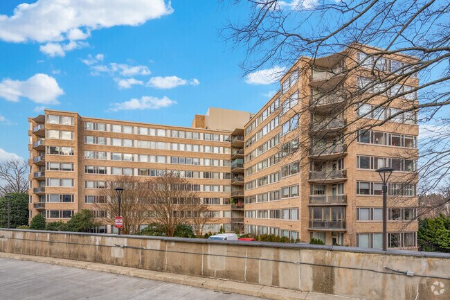 4101 Cathedral Ave NW - Cathedral Ave Cooperative