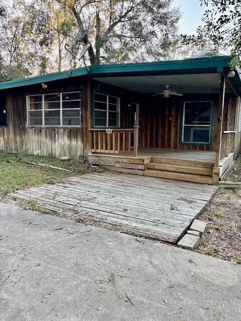 Foto del edificio - 314 Commanche Rd