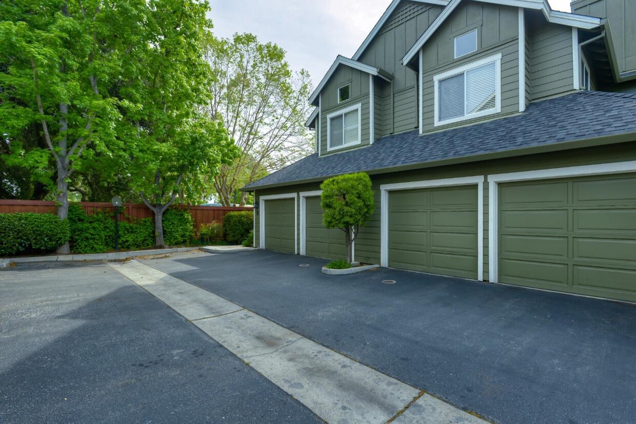 Foto principal - 600 Willow Rd