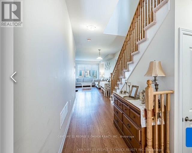 Photo du bâtiment - 25 Conboy Dr