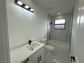 Building Photo - 4412-4414 14th St SW Building Photo - 4412-4414 14th St SW