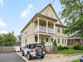 Building Photo - 200 Woodside Ave