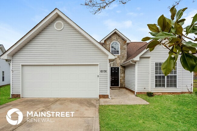 Foto del edificio - 6106 Brick Landing Dr