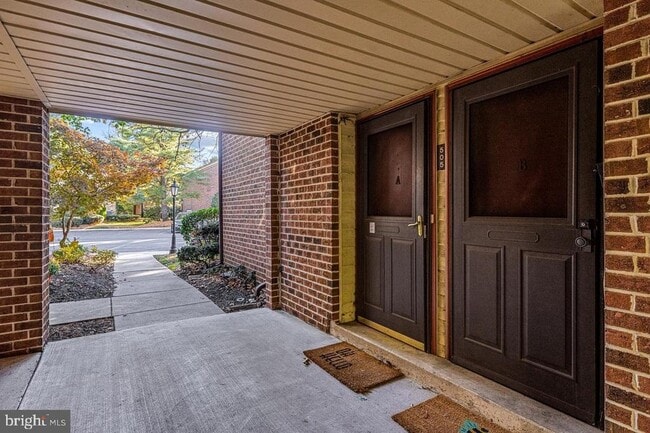 Building Photo - 505B Cypress Point Cir