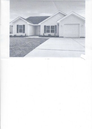 Building Photo - 865 merilou Way