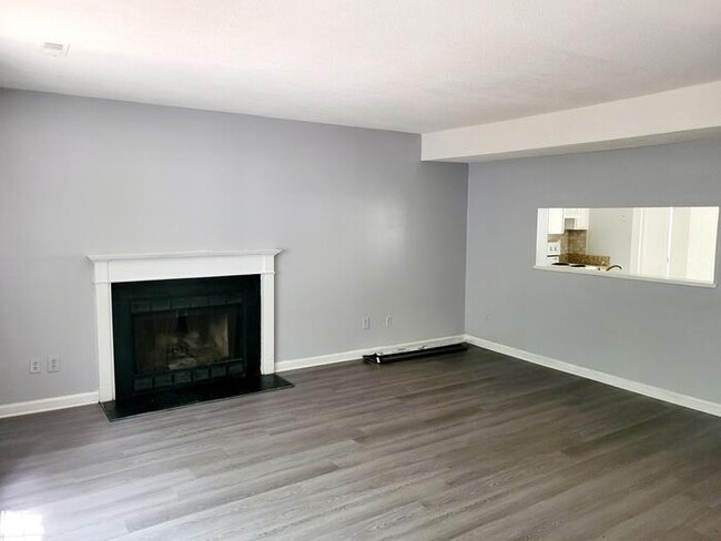 Building Photo - 5500 Richland St