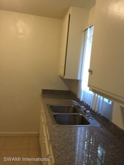 Building Photo - 5846 Estrella Ave