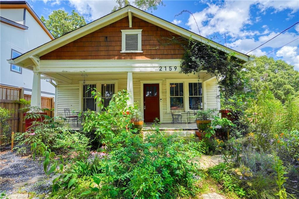 Foto principal - 2159 Main St NW