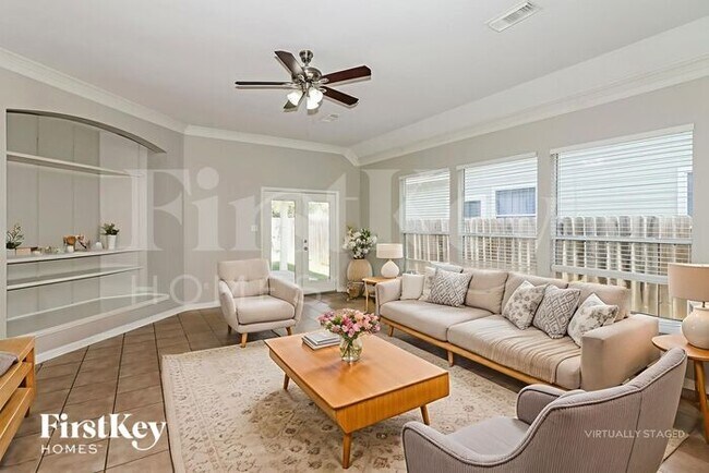 Foto del edificio - 15814 Stiller Park Dr