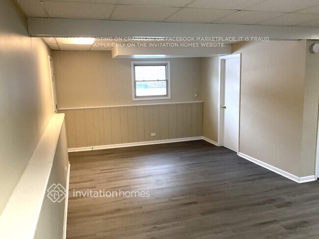 Foto del edificio - 800 E Belmont Ave