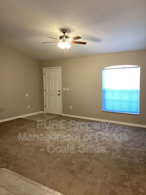 Building Photo - 2640 SW 153rd Pl Rd