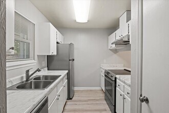 Building Photo - 4155 Brewster Rd