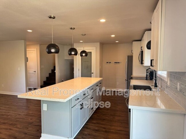 Foto del edificio - 12714 SE 167th Pl