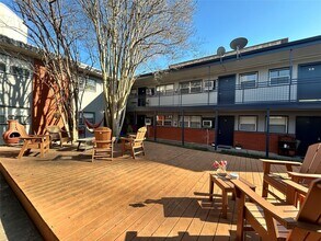 Building Photo - 4207 Mt Vernon St