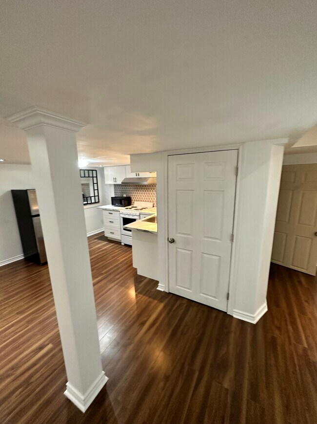 Photo du bâtiment - 99 Ina Ln