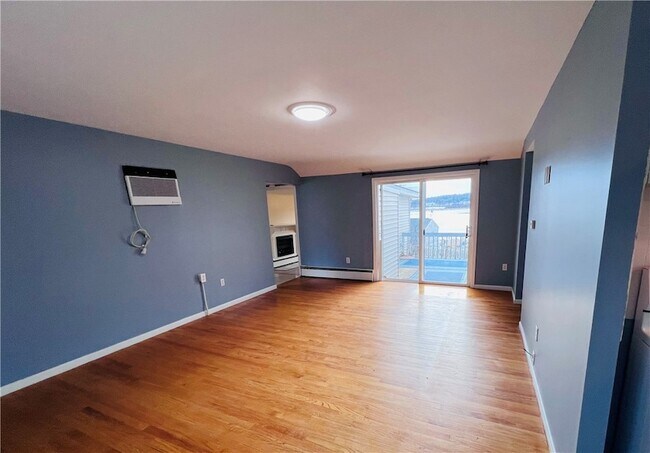 Foto del edificio - 93 Grand View Dr