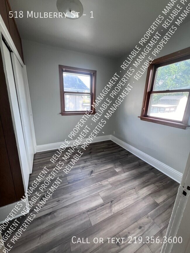 Foto del edificio - 518 Mulberry St