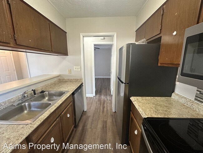 Building Photo - 3 br, 2 bath House - 6917 Timberwood Dr.
