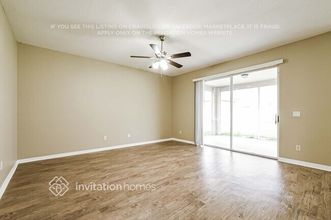 Foto del edificio - 225 Copper Oak Ct
