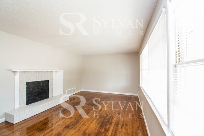 Building Photo - The Lifestyle You Deserve.