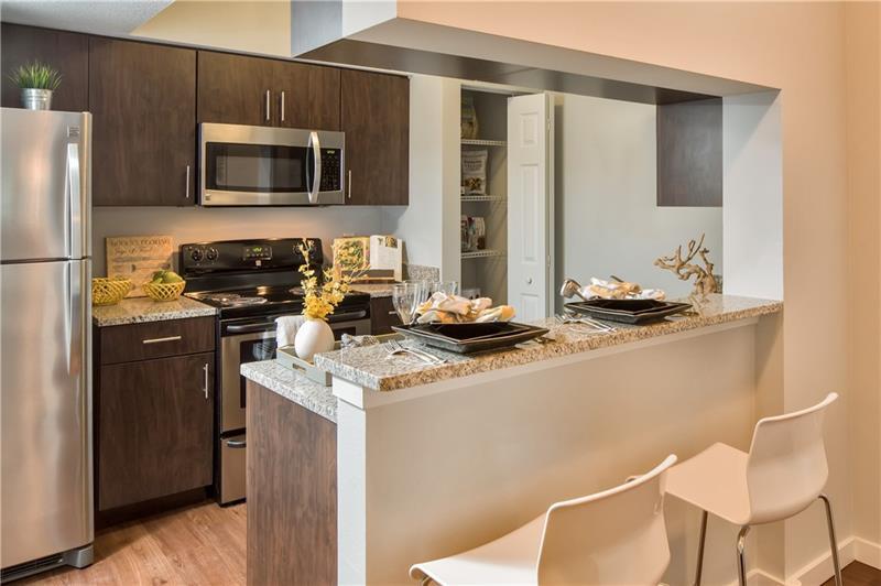 Kitchen - 1401 W State Road 84