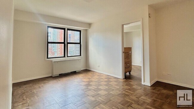 Foto del edificio - EAST 63 STREET