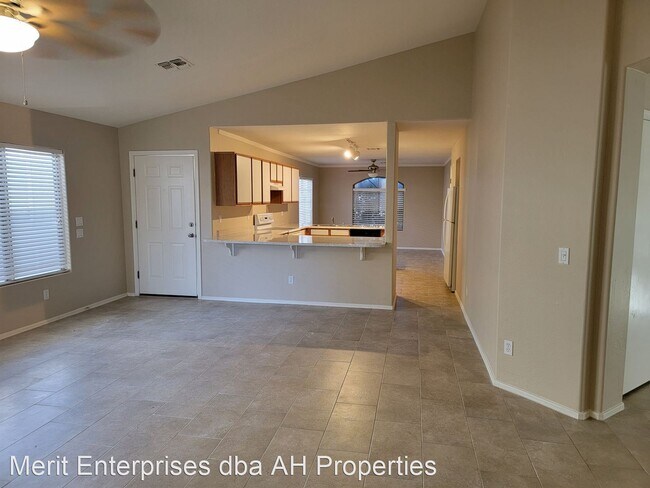 Building Photo - 3 br, 2 bath House - 14115 W FIELDINGS FERRY
