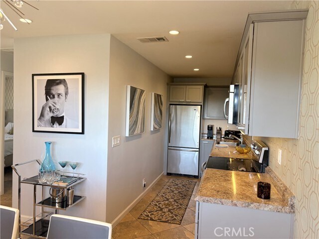 Foto del edificio - 510 N Villa Ct