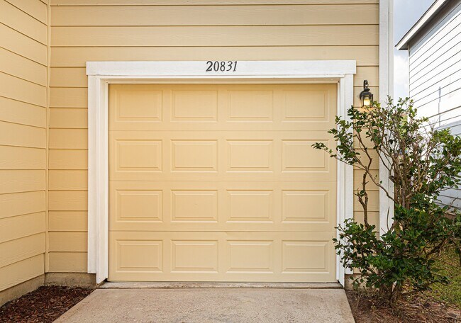 Building Photo - 20831 Bonham Park Ln