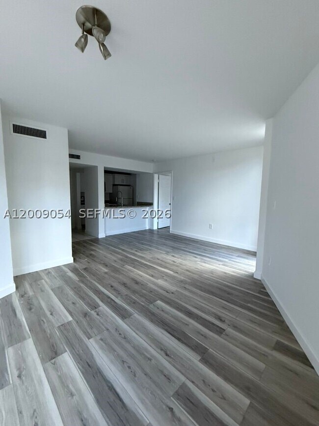 Building Photo - 6955 NW 186th St