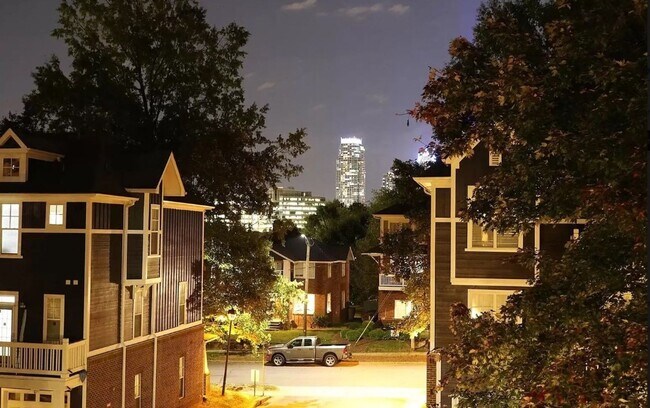 Foto del edificio - 1505 Walnut View Dr