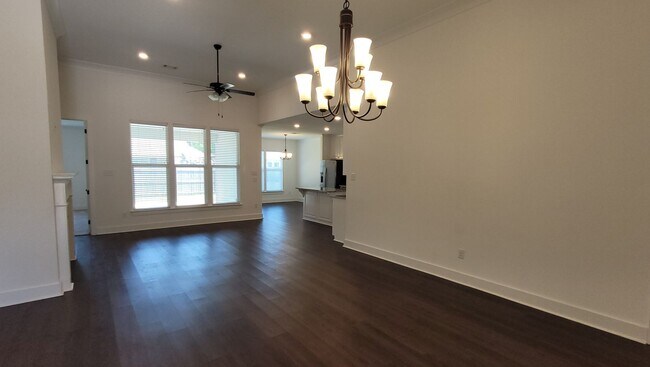 Foto del edificio - 4bed/3bath single story home in Denham Springs!