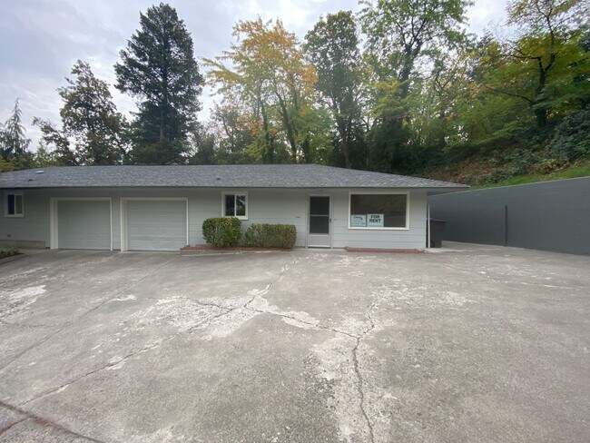 Foto del edificio - Johnson Duplex Apartments