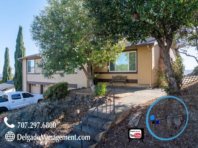 Foto del edificio - Benicia! Large home located with commanding hilltop view of the Carquinez Strait
