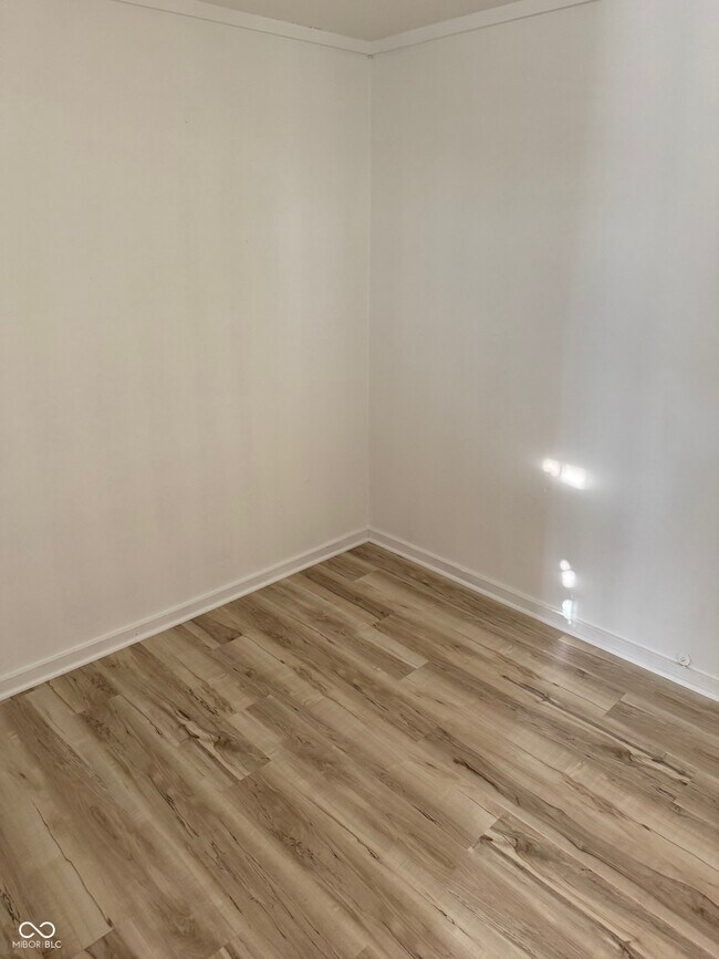 Foto del edificio - 6180 N State Rd 39