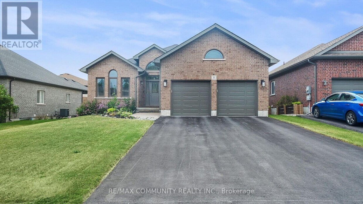 Photo principale - 11 Stonecrest Blvd