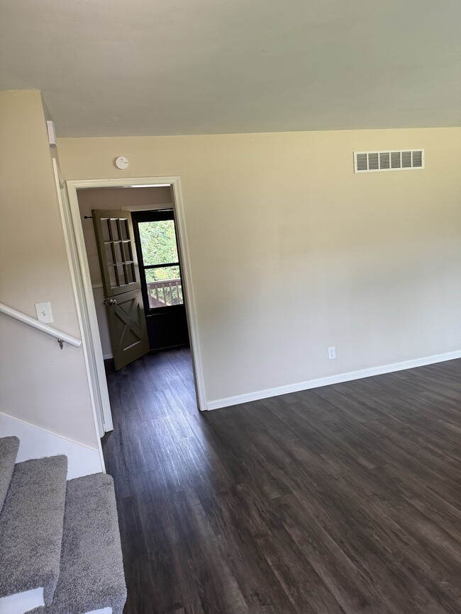 Building Photo - 1204 N 64th St