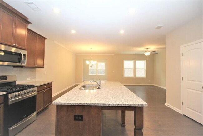 Building Photo - Lawrenceville Smart-Home!