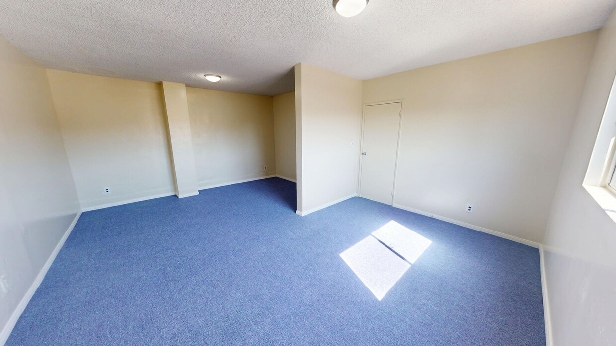 Beautiful Dormitory Style Housing Available - Beautiful Dormitory Style Housing Available