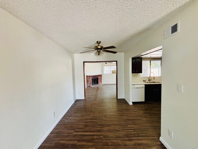 Foto del edificio - 43214 Archwood Way