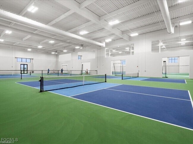 Foto del edificio - 20285 Napa Loop