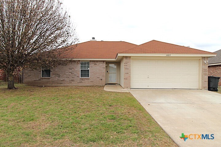 Foto principal - 3809 Joshua Taylor Dr