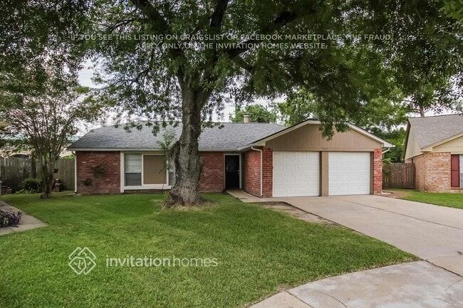 Building Photo - 2307 Pepperweed Dr